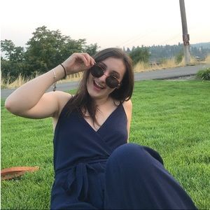 Meet your Posher, Anna